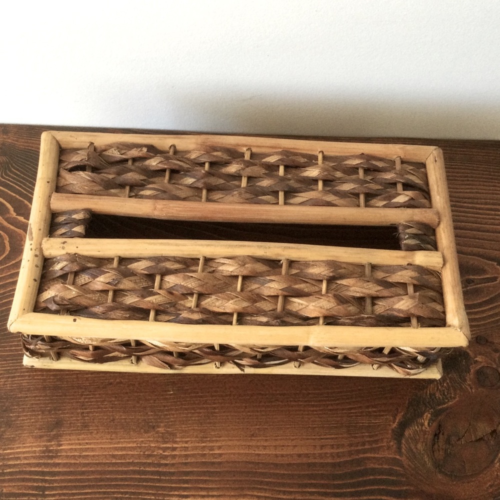 Vintage Wicker Tissue Box Cover